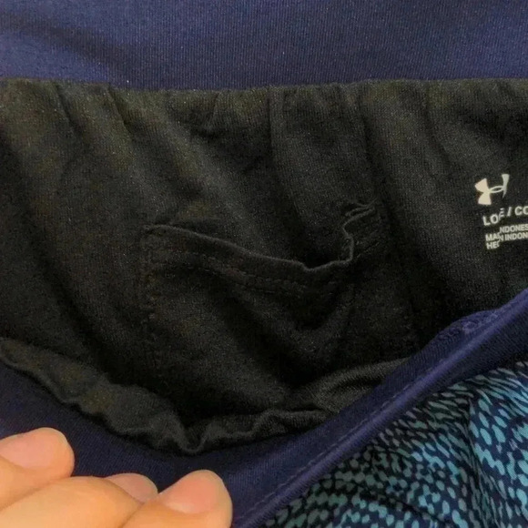UNDER ARMOUR - WOMENS FLY BY 2.0 PRINTED SHORTS - Picture 8 of 12